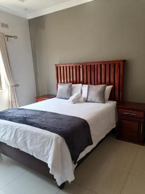 848 Guest House 维多利亚瀑布 外观 照片